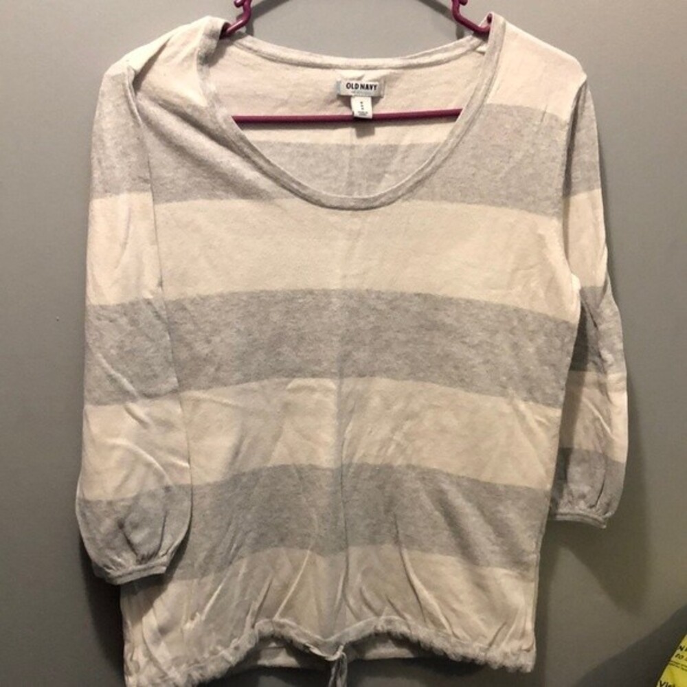 Old navy tie waist stripped sweater size medium